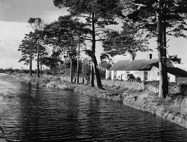 CANAL SIDE COTTAGE